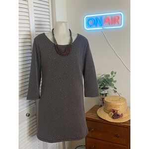 NWOT Isle Apparel Women's Black & White Polka Dot 3/4 Sleeve Dress‎